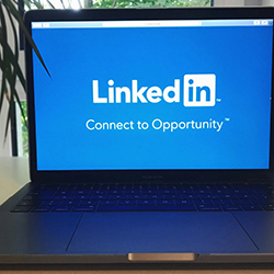 Social campaign for SaaS brand